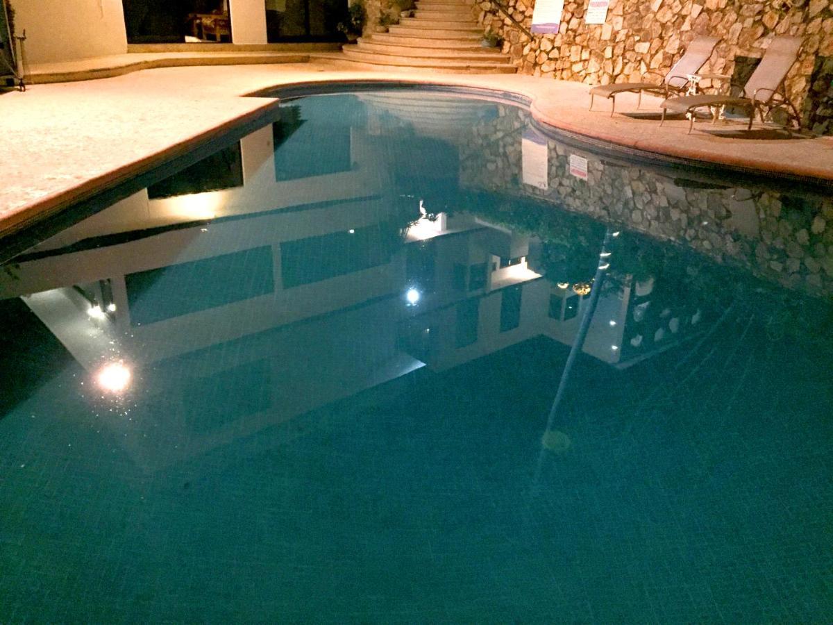 Villa Costa Chica Comodisimo Piscina Gigante Jardines Acapulco Exterior foto